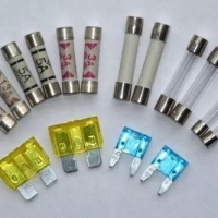 自恢復(fù)保險絲有哪些封裝？封裝的作用是什么？